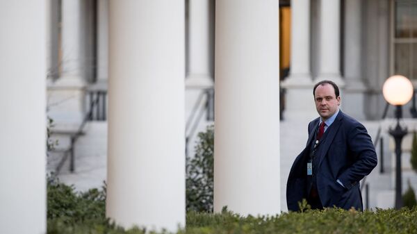 Boris Epshteyn, special assistant to President Donald Trump, walks into the West Wing of the White House in Washington. 2017 file photo. - Sputnik International