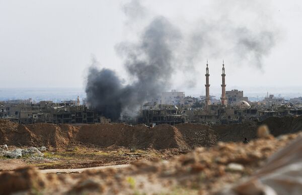 Attacking ISIS positions near Deir ez-Zor - Sputnik International