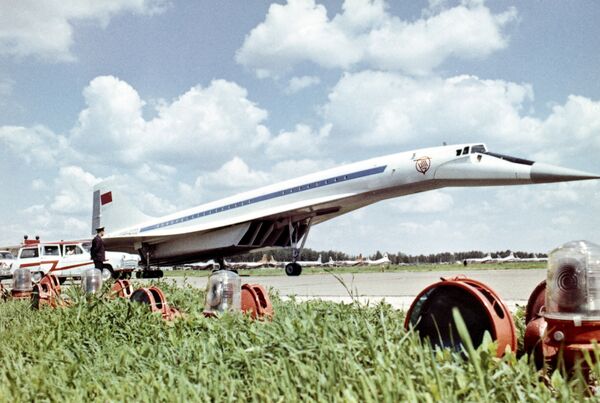 Supersonic passenger aircraft Tu-144 Supersonic passenger aircraft Tu-144 - Sputnik International