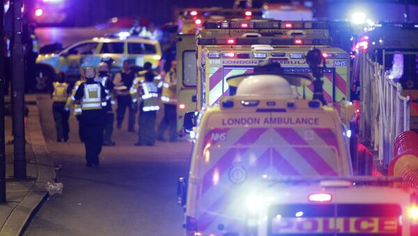 Emergency personnel on London Bridge after an incident in central London, Saturday, June 3, 2017. - Sputnik International