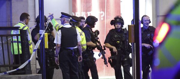 Armed police outside Monument station after an incident in central London, Saturday, June 3, 2017 Armed police outside Monument station after an incident in central London, Saturday, June 3, 2017 - Sputnik International