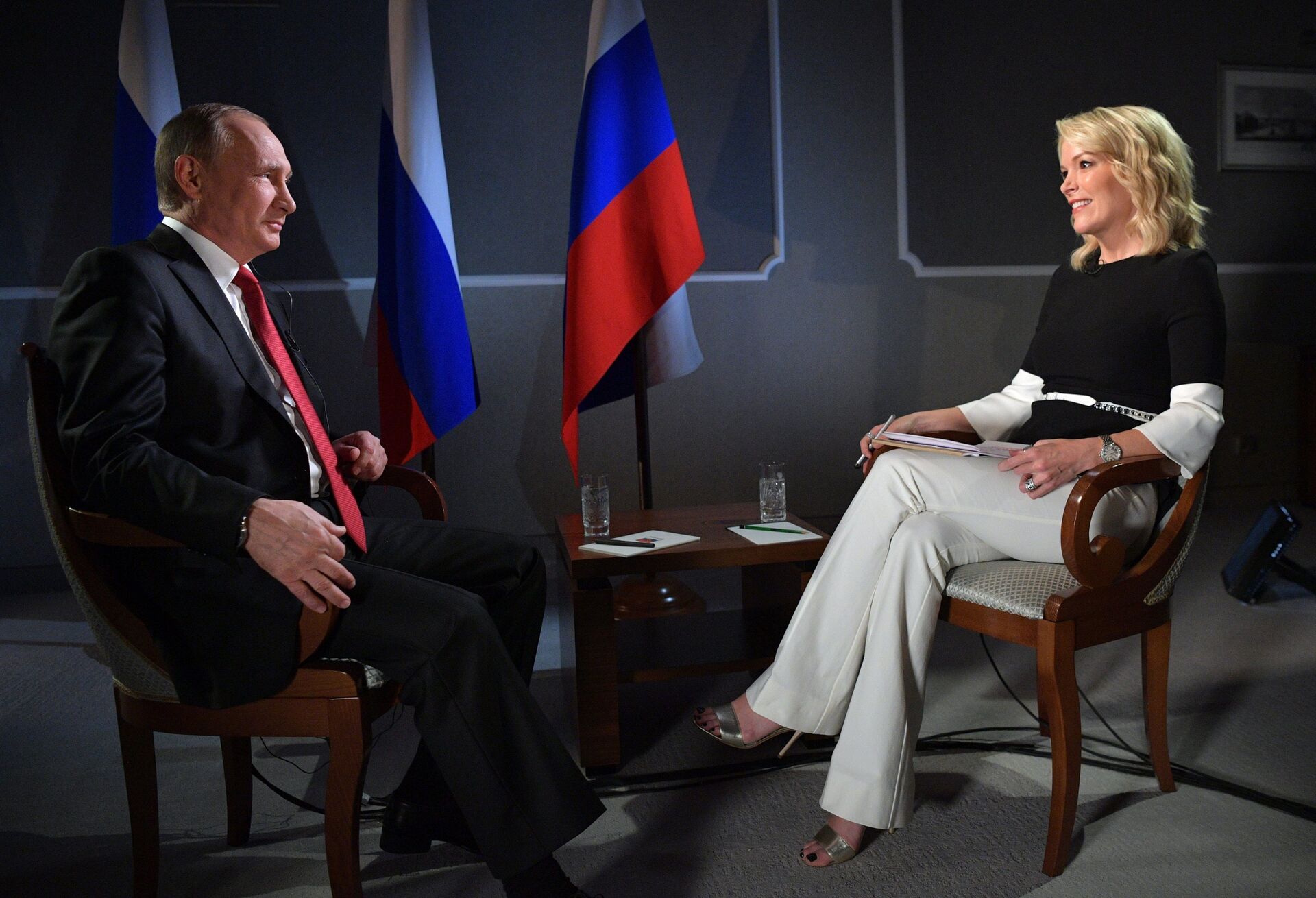 June 3, 2017. Russian President Vladimir Putin and CNN anchor Megyn Kelly during an interview on the sidelines of the 2017 St. Petersburg International Economic Forum - Sputnik International, 1920, 29.08.2023