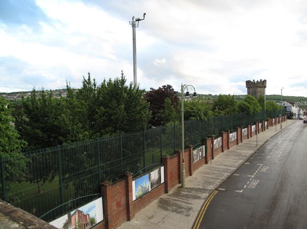 Extremely tall metal fencing around the area is meant to prevent stone throwing which used to be almost routine here. Extremely tall metal fencing around the area is meant to prevent stone throwing which used to be almost routine here. - Sputnik International