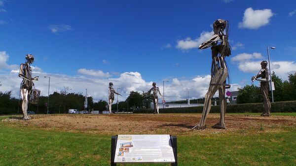 The Tinnies The Tinnies - Sputnik International