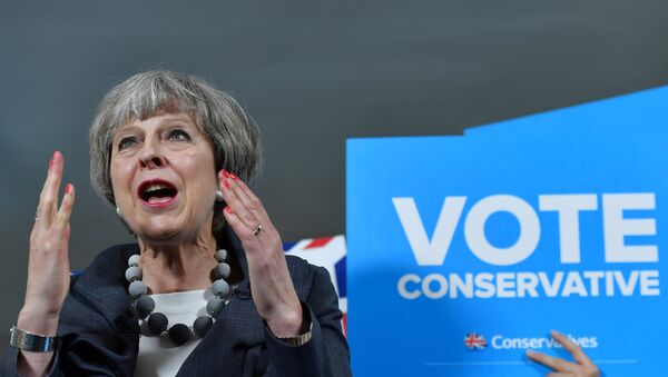 Britain's Prime Minister Theresa May delivers a speech during an election campaign visit to Langton Rugby Club in Stoke-on-Trent, June 6, 2017. - Sputnik International