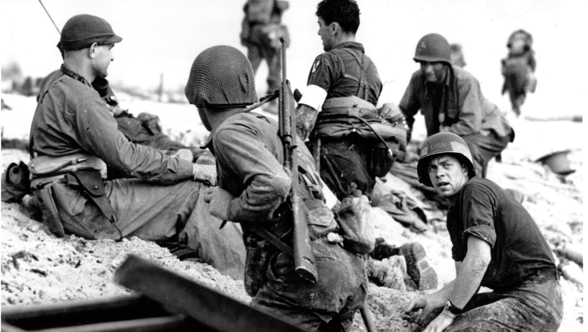 Эйзенхауэр высадка в нормандии. Операция в Нормандии 1944. 6 Июня 1944. Высадка в Нормандии фото. День д фото 1944.