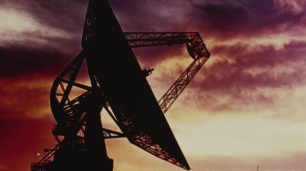 Radio telescope located at the Goldstone Tracking Station in the Mojave Desert, California - Sputnik International