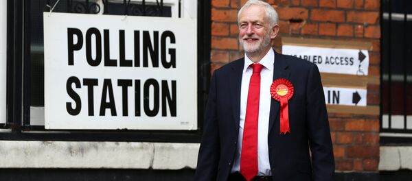 Jeremy Corbyn, leader of Britain's opposition Labour Party leaves after voting at a polling station in Islington, London, Britain, June 8, 2017. Jeremy Corbyn, leader of Britain's opposition Labour Party leaves after voting at a polling station in Islington, London, Britain, June 8, 2017. - Sputnik International