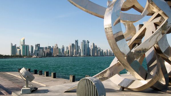 Buildings are seen from across the water in Doha, Qatar June 5, 2017. - Sputnik International