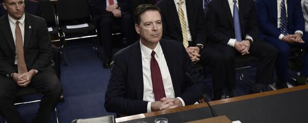 Former FBI Director James Comey arrives to testify during a US Senate Select Committee on Intelligence hearing on Capitol Hill in Washington,DC - Sputnik International