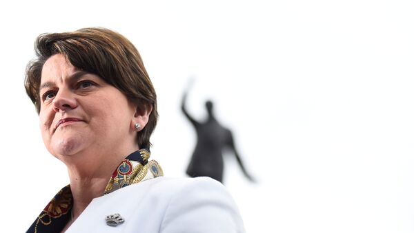Leader of the Democratic Unionist Party (DUP) Arlene Foster speaks to media outside Stormont Parliament buildings in Belfast, Northern Ireland March 6, 2017. - Sputnik International