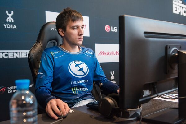 Artour Arteezy Babaev Artour Arteezy Babaev - Sputnik International