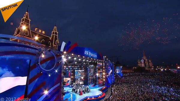 Russia Day Marked With Fireworks - Sputnik International