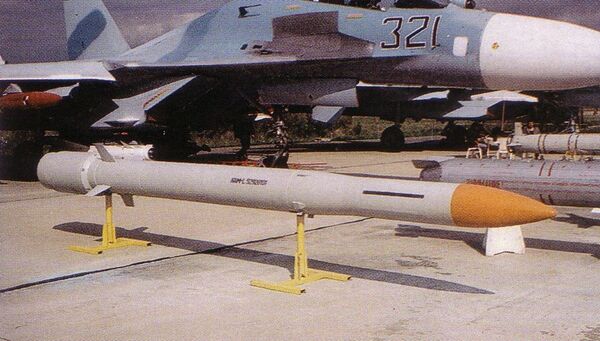 The KS-172 air-to-air missile  - Sputnik International