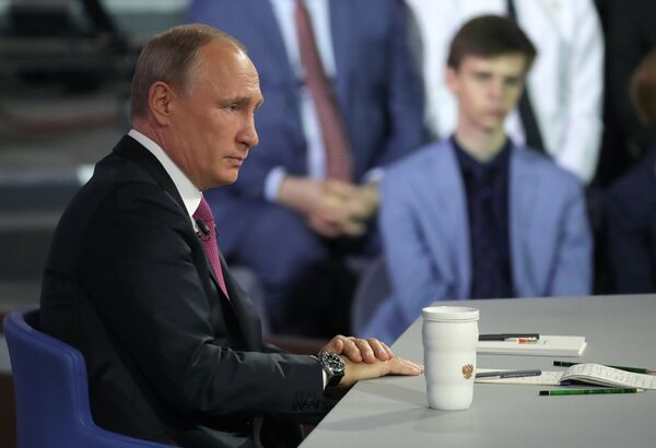 Direct Line with Vladimir Putin Direct Line with Vladimir Putin - Sputnik International