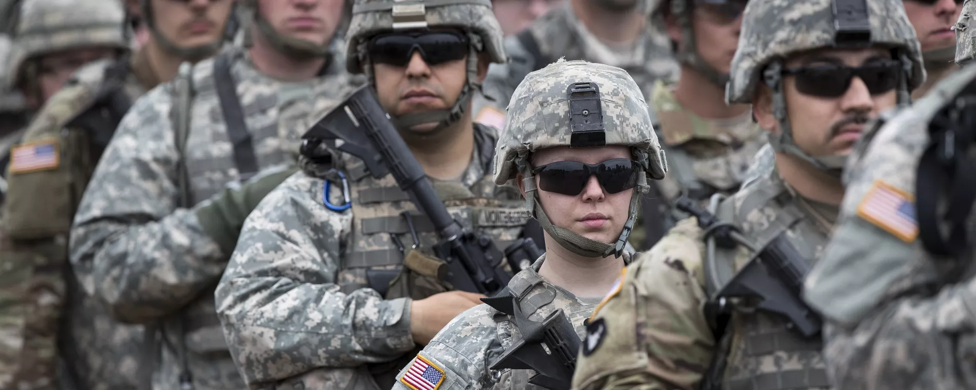 U.S. soldiers attend an opening ceremony of military exercise 'Iron Wolf 2017', at the training range in Pabrade, north of the capital Vilnius, Lithuania on Monday, June 12, 2017 - Sputnik International, 1920, 01.09.2024