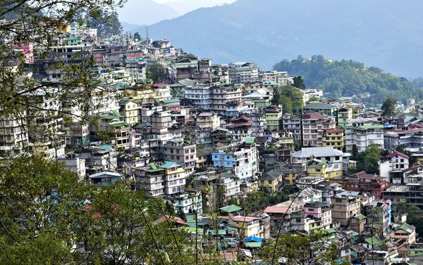 General view of Gangtok in the north-eastern Indian state of Sikkim General view of Gangtok in the north-eastern Indian state of Sikkim - Sputnik International