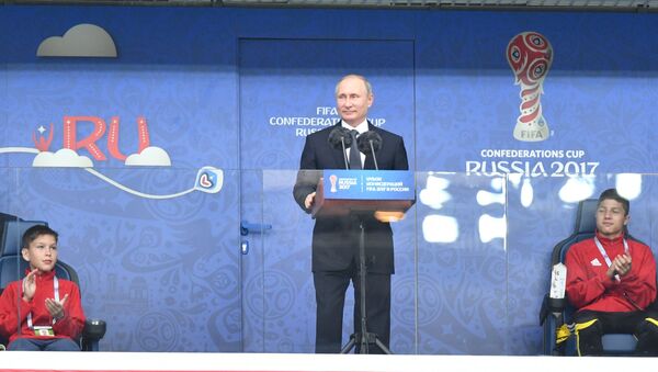 Russian President Vladimir Putin speaks at the St. Petersburg Arena ahead of the 2017 Confederations Cup opening match between the national teams of Russia and New Zealand - Sputnik International
