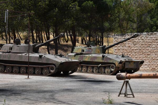 Respite Between Battles: Syrian Army's Artillery and Mortars Gain New Life at Hama Plant - Sputnik International