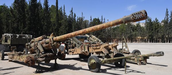 Respite Between Battles: Syrian Army's Artillery and Mortars Gain New Life at Hama Plant - Sputnik International