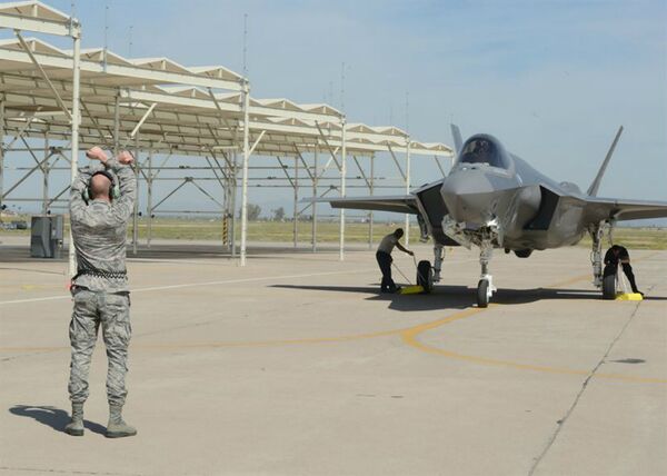 F-35 Luke Air Force Base  - Sputnik International