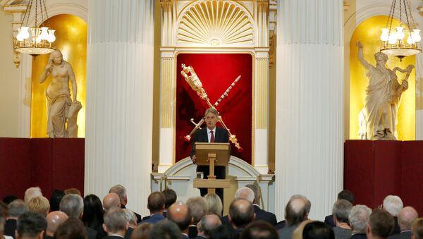 Britain's Chancellor of the Exchequer, Philip Hammond, delivers a speech to the Bankers and Merchants at The Mansion House in London, Britain June 20, 2017 - Sputnik International