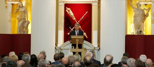 Britain's Chancellor of the Exchequer, Philip Hammond, delivers a speech to the Bankers and Merchants at The Mansion House in London, Britain June 20, 2017 - Sputnik International