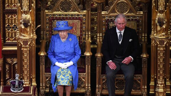 Britain's Queen Elizabeth and Prince Charles attend the State Opening of Parliament in central London, Britain June 21, 2017.  - Sputnik International