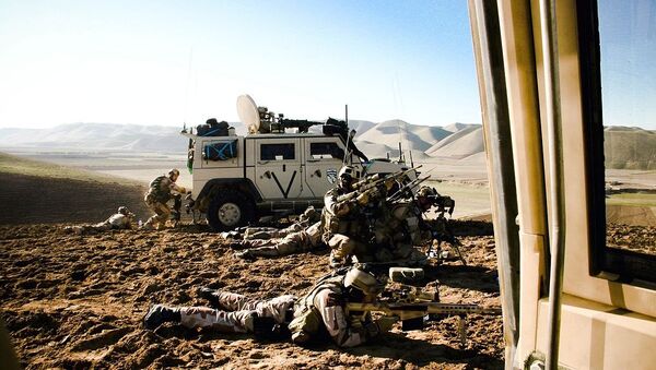 Norwegian soldiers from Telemark Battalion  in Afghanistan engage enemies from a long distance - Sputnik International