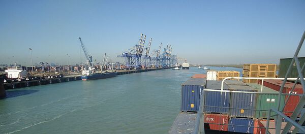 Cargo terminal of Mundra Port - Sputnik International