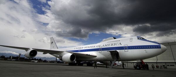 A Boeing E-4B at Bogota Airport in Colombia - Sputnik International