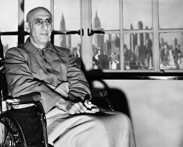 Picture released On October 1951 of Iranian Prime minister Mohammed Mossadegh sitting on a wheelchair, in an hospital of New York. Picture released On October 1951 of Iranian Prime minister Mohammed Mossadegh sitting on a wheelchair, in an hospital of New York. - Sputnik International