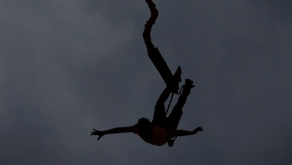 Bungee jumping - Sputnik International