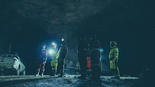 Mining engineers and telecoms experts in the Kankberg mine in northern Sweden, where a unique project has been led by Ericsson. - Sputnik International