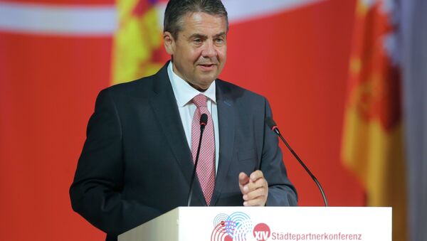 German Foreign Minister Sigmar Gabriel speaks at the 14th Conference of the Russian and German Partner Cities in Krasnodar - Sputnik International