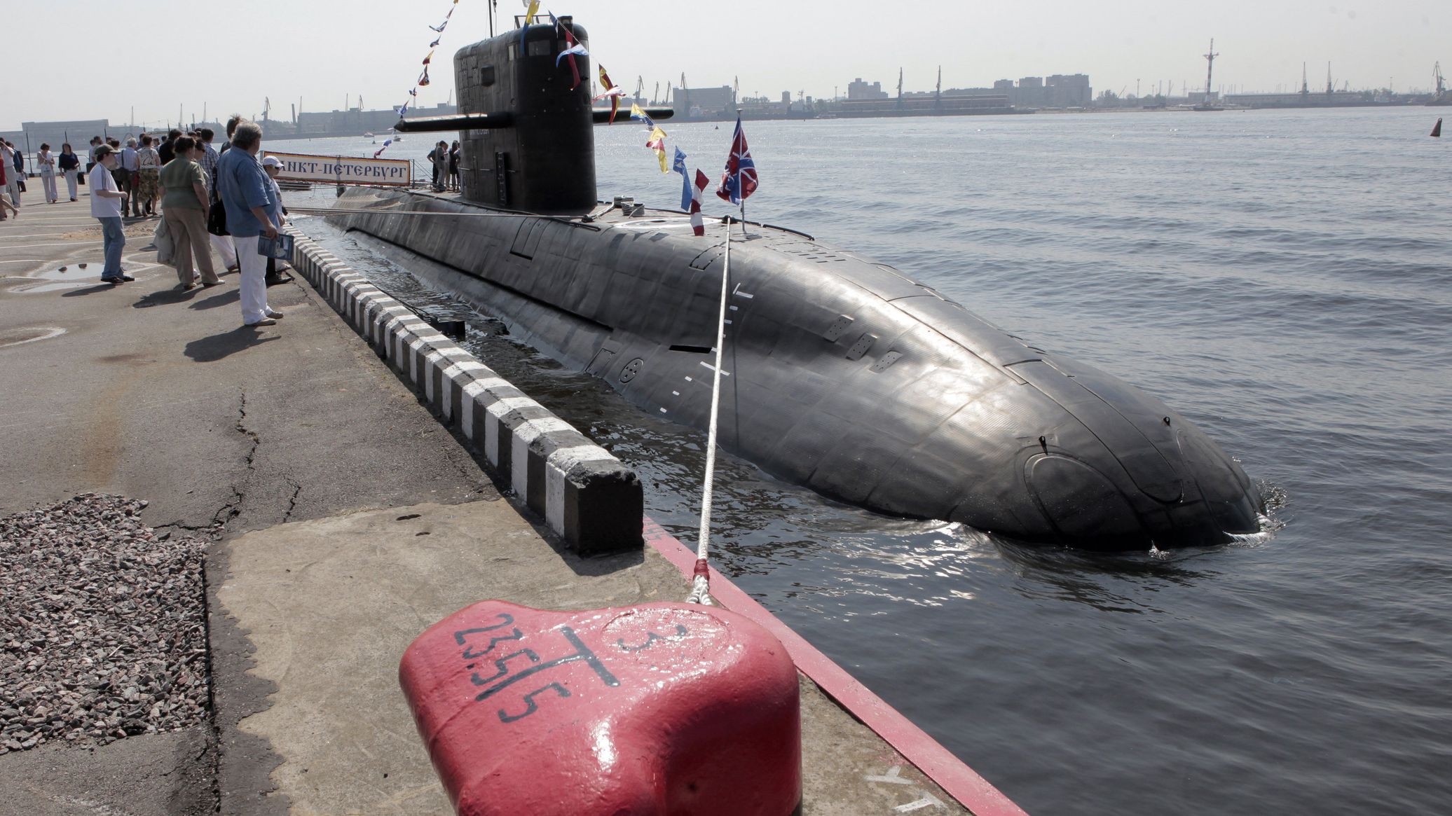 Russia Commences Work on Its Latest Cutting-Edge Submarine