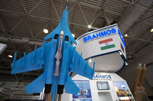 Russia, India to Launch New Brahmos Missile Capable of Downing Aircraft With AWACS System by 2024 - Sputnik International