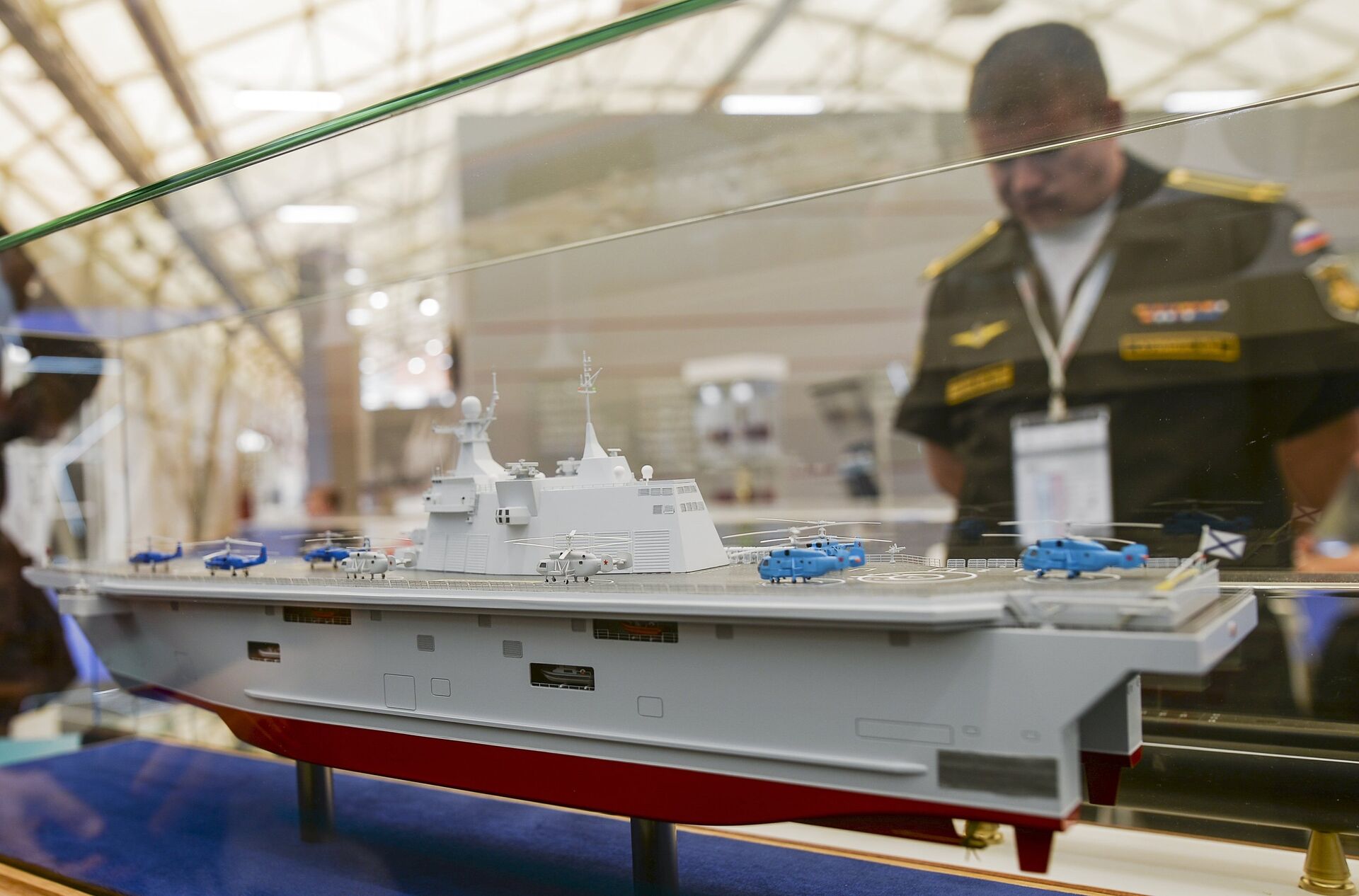 Assault landing craft mock-up at the ceremony of opening the ARMY-2015 international forum in the military park Patriot, in the town of Kubinka, Moscow Region, June 16, 2015 Assault landing craft mock-up at the ceremony of opening the ARMY-2015 international forum in the military park Patriot, in the town of Kubinka, Moscow Region, June 16, 2015 - Sputnik International, 1920, 07.04.2025