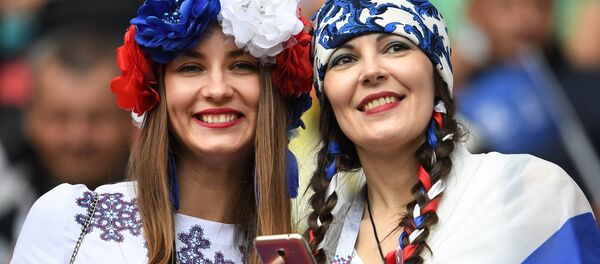 Female Football Fans Rock 2017 Confederations Cup in Russia Female Football Fans Rock 2017 Confederations Cup in Russia - Sputnik International