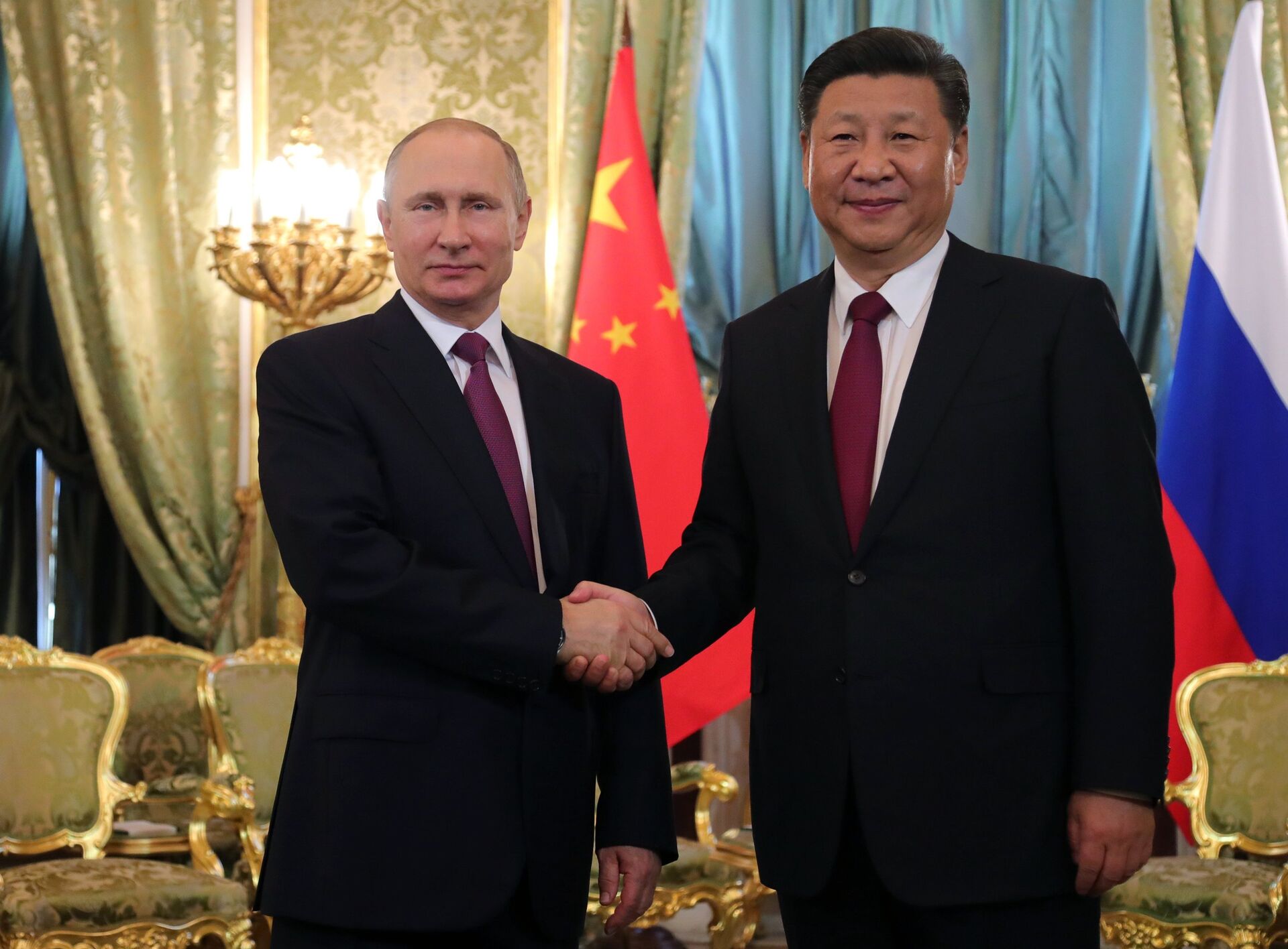 July 4, 2017. From left: Russian President Vladimir Putin meets with People's Republic of China President Xi Jinping in Moscow. - Sputnik International, 1920, 29.03.2022