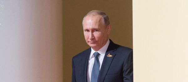 Russia's President Vladimir Putin arrives to attend the G20 summit in Hamburg, northern Germany, on July 7, 2017 Russia's President Vladimir Putin arrives to attend the G20 summit in Hamburg, northern Germany, on July 7, 2017 - Sputnik International