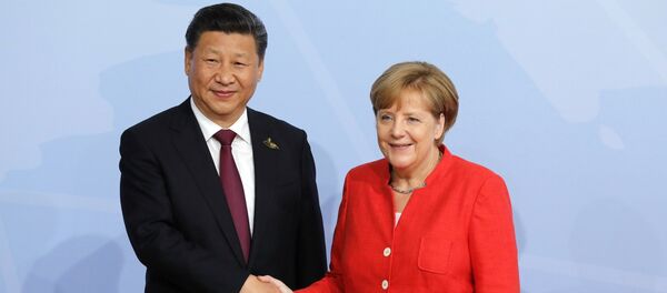 China and Germany, both main beneficiaries of globalization, are likely to find common ground at the upcoming G20 Summit in Hamburg despite massive anti-globalization protesters flooding the streets of the German port city, experts told Sputnik on Friday. China and Germany, both main beneficiaries of globalization, are likely to find common ground at the upcoming G20 Summit in Hamburg despite massive anti-globalization protesters flooding the streets of the German port city, experts told Sputnik on Friday. - Sputnik International
