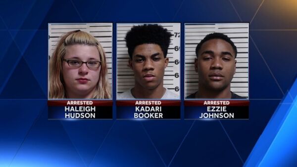 Three Mississippi teens arrested after broadcasting sexual assault on Facebook Live. - Sputnik International