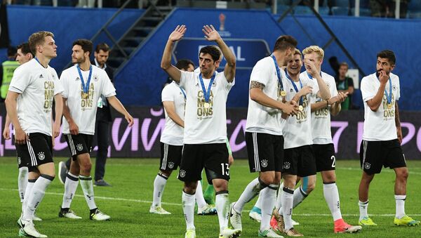 Germany's national team, the winner of the 2017 FIFA Confederations Cup, during the medal ceremony following the final match between Chile and Germany - Sputnik International