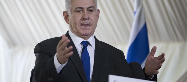 Israeli Prime Minister Benjamin Netanyahu gestures as he delivers a speech during a ceremony commemorating the 75nd anniversary of the Vel d'Hiv roundup, Sunday, July 16, 2017 in Paris - Sputnik International