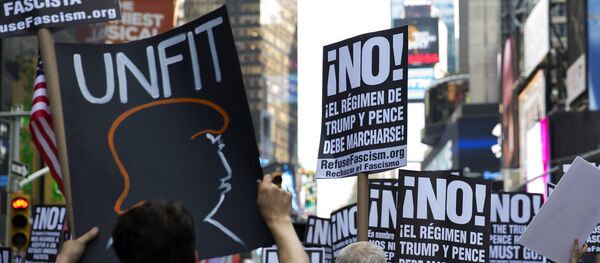 Protest against Donald Trump in the United States of America - Sputnik International