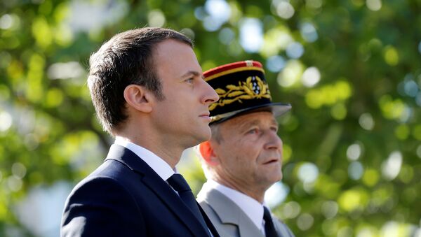 French President Emmanuel Macron (L) and Chief of the Defence Staff, French Army General Pierre de Villiers arrive for the annual Bastille Day military parade on the Champs-Elysees in Paris, France, July 14, 2017. - Sputnik International