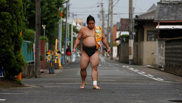Sumo wrestler Kainishiki returns to training at Ganjoji Yakushido temple in Nagoya, Japan, July 5, 2017. - Sputnik International