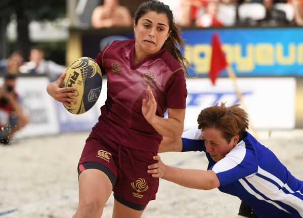 Female Fury: Beach Rugby Tournament in Moscow - Sputnik International