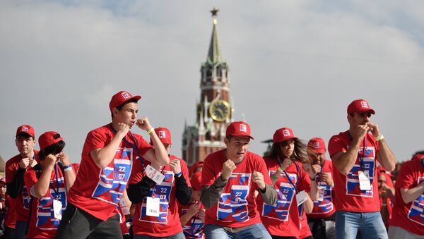 3,000 Boxers Break Guinness World Record at Red Square - Sputnik International